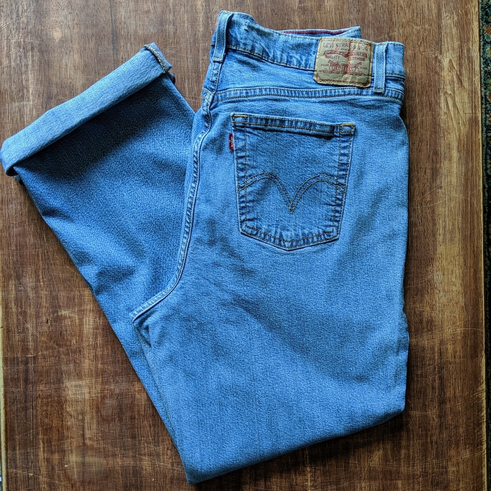 Levi's 550 High Waist/Mom Jeans